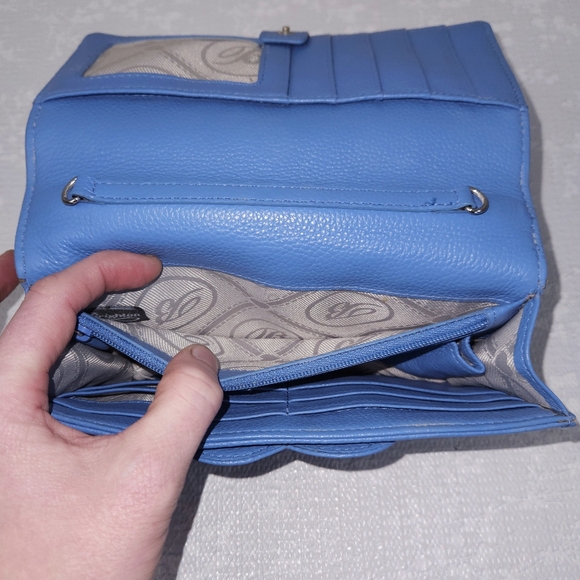 BRIGHTON Croc Embossed Blue Leather Clutch - Picture 8 of 13